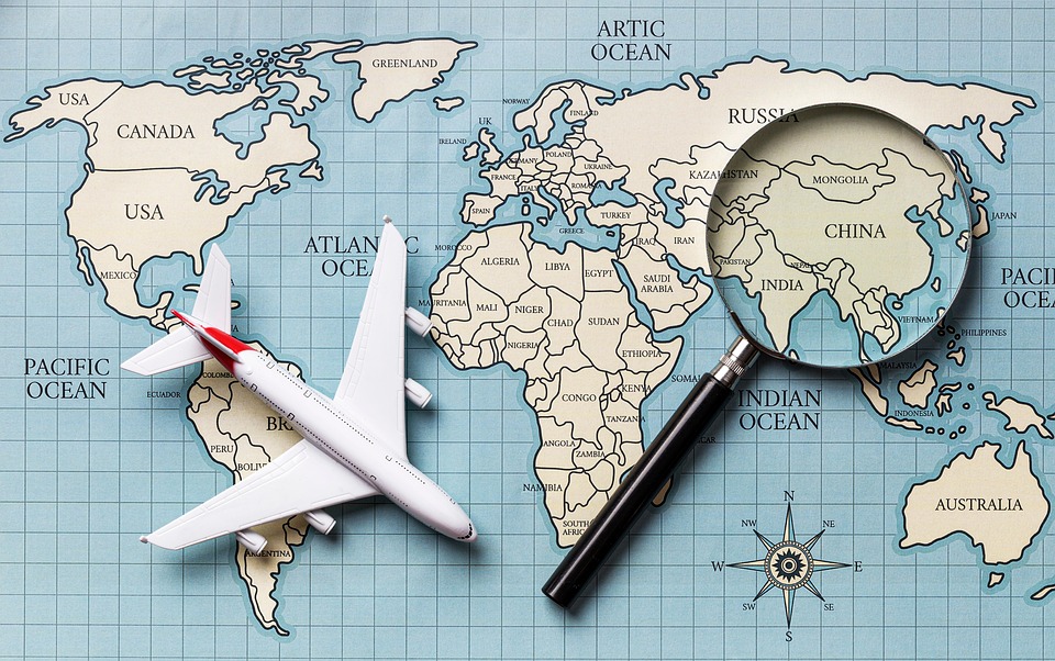 How to Craft an Impressive Cover Letter for Flight Attendant Positions: Tips and Examples
