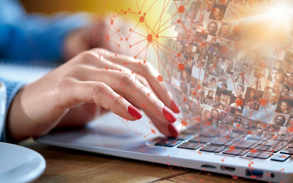 Navigating Your Career Path as a Financial Analyst: Essential Roadmaps for Success