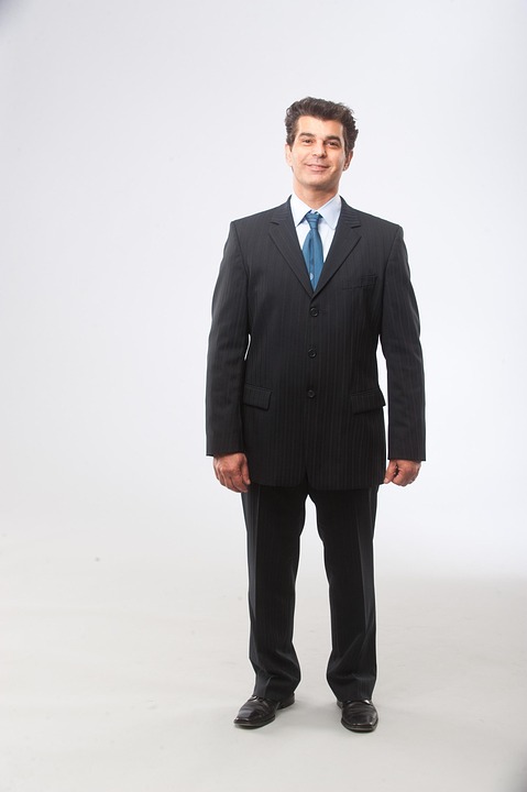 Crafting the Perfect General Manager Cover Letter: Tips and Examples for Success