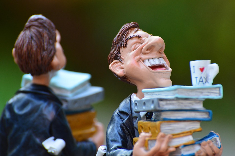 Navigating Your Career Path: Essential Roadmaps for Aspiring Consultants in the UK