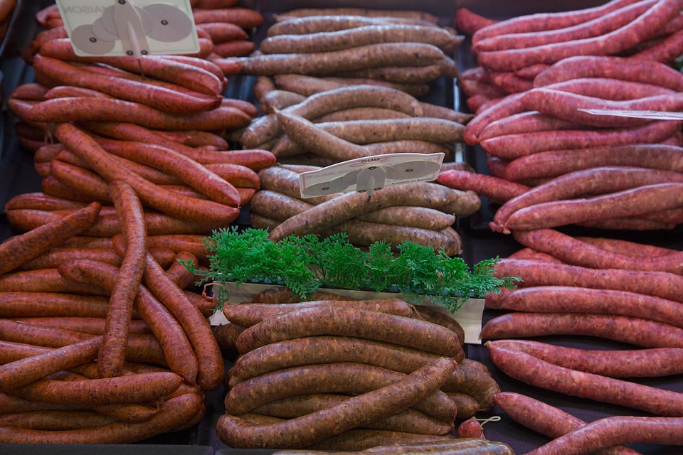 Navigating a Butcher's Career Roadmap: Essential Steps for Aspiring Butchers in the UK