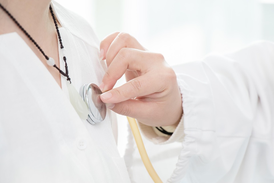 How to Craft an Outstanding Cover Letter for a Dental Nurse Position: Tips and Examples