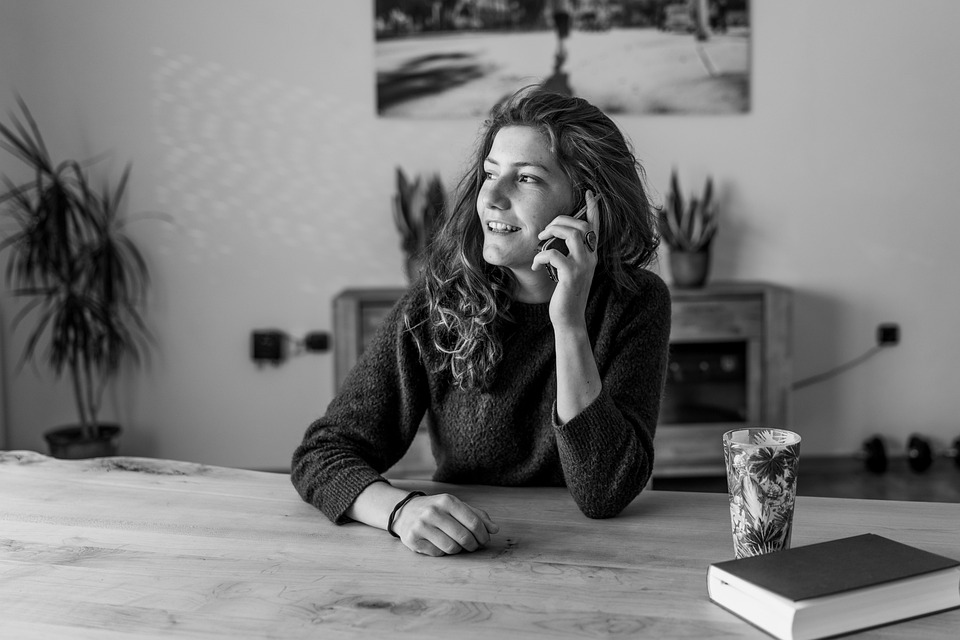 Crafting an Impressive Cover Letter for a Communications Officer Role: Essential Tips and Examples