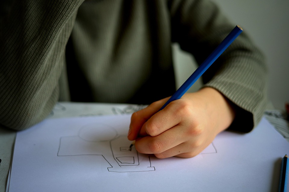 How to Craft a Winning Cover Letter for School Administrator Positions: Tips and Examples