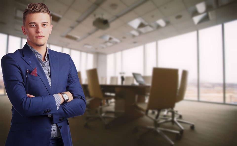 Navigating Your Career Path: A Comprehensive Roadmap for Aspiring Management Consultants