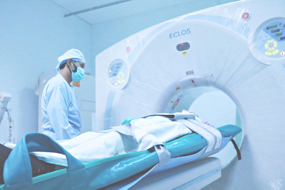 Essential Radiographer CV Template: Crafting Your Path to Success in the UK Healthcare Sector