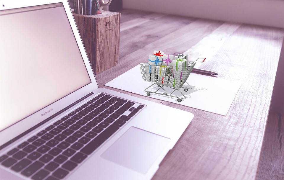 Crafting the Perfect Cover Letter for Retail Manager Positions: Tips and Examples