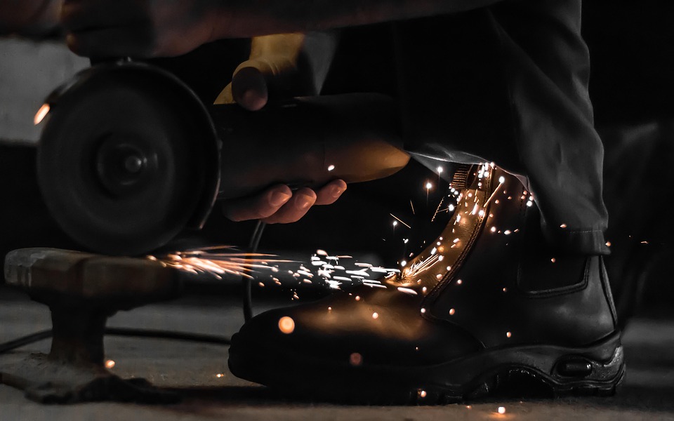 Essential Interview Guide for Maintenance Technicians: Tips and Techniques for Success
