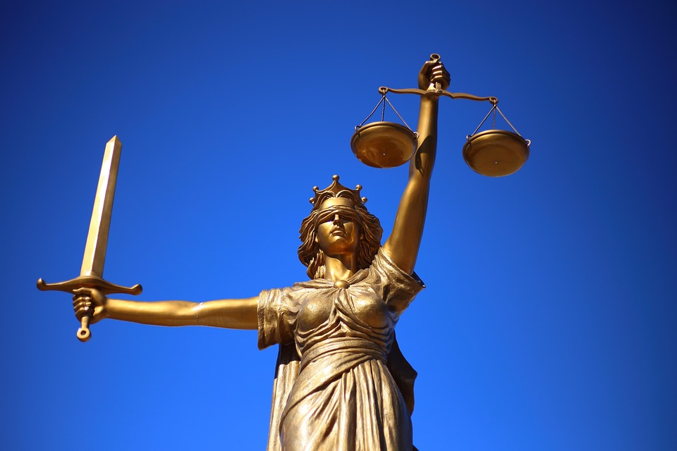 Navigating Your Career Path: A Comprehensive Guide to Becoming a Legal Assistant in the UK