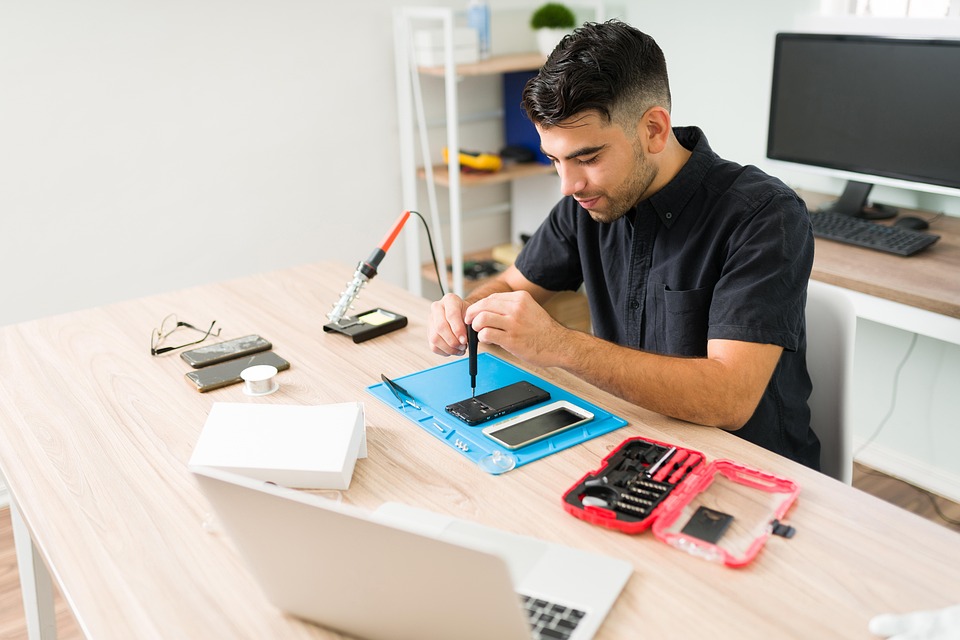 Essential Support Worker CV Template: Stand Out in the UK's Job Market