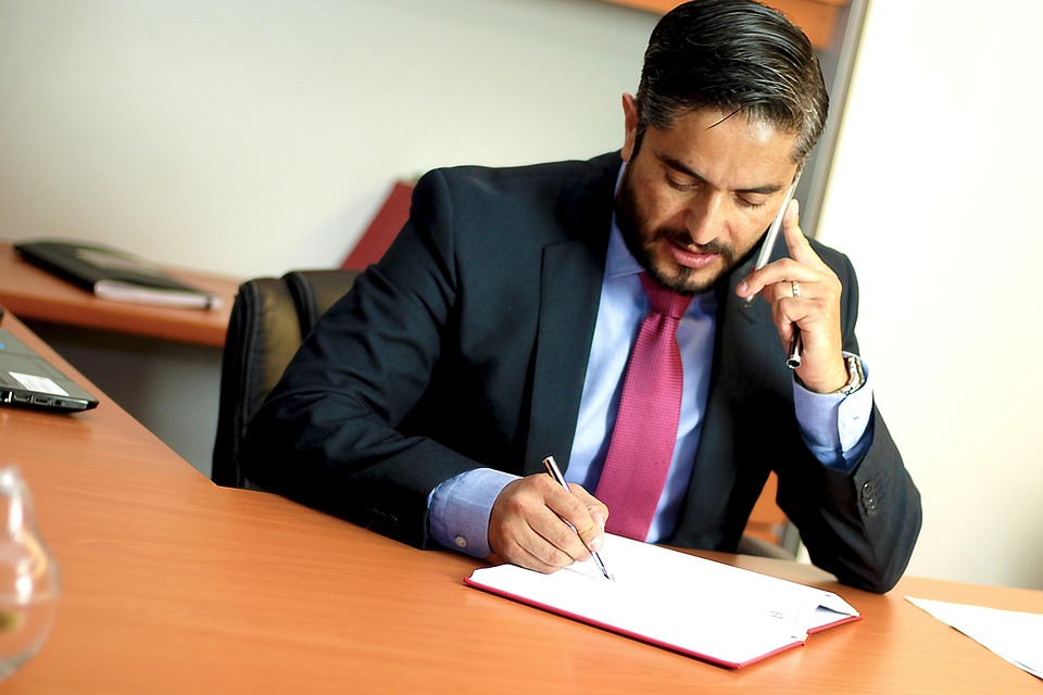 Ultimate Solicitor CV Template: Stand Out in the UK Legal Job Market