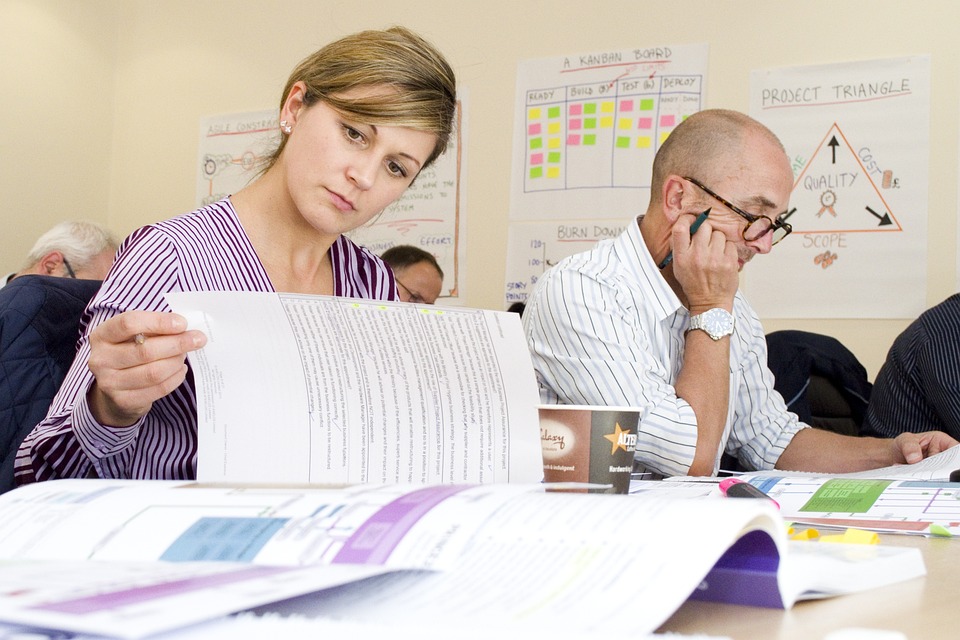 How to Craft a Winning Cover Letter for Project Manager Positions: Tips and Examples
