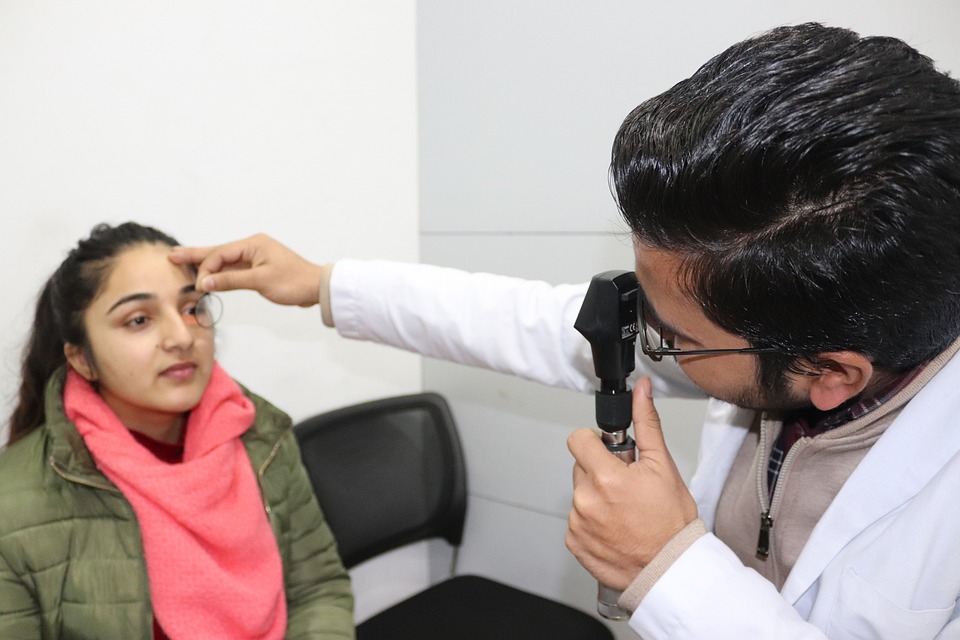 Essential Optometrist Interview Guides: Tips for Success in Your Next Eye Care Job