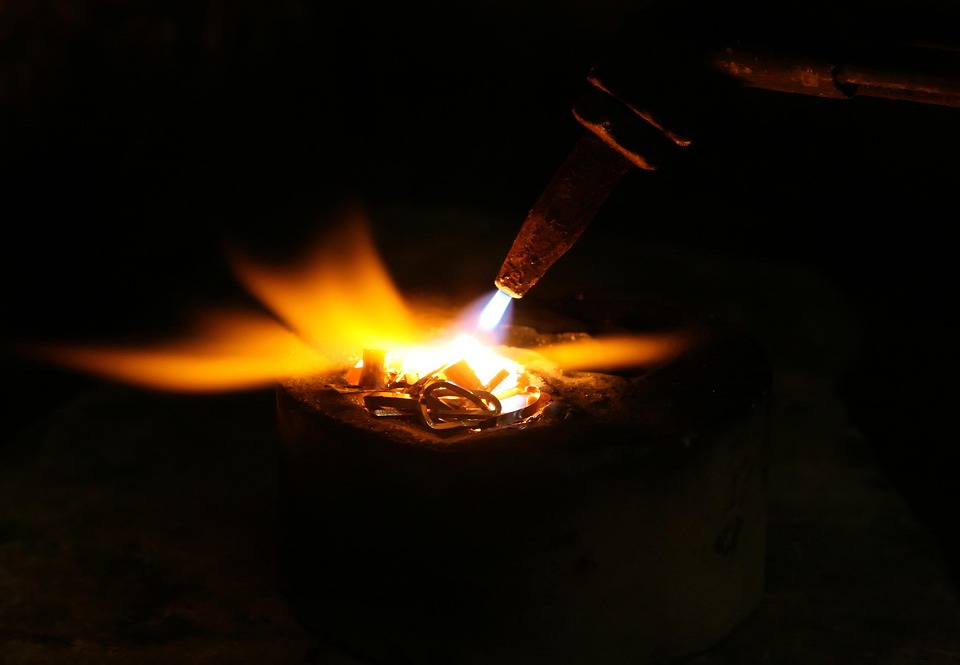 Navigating Your Career Path as a Welder: Essential Roadmaps for Success in the UK