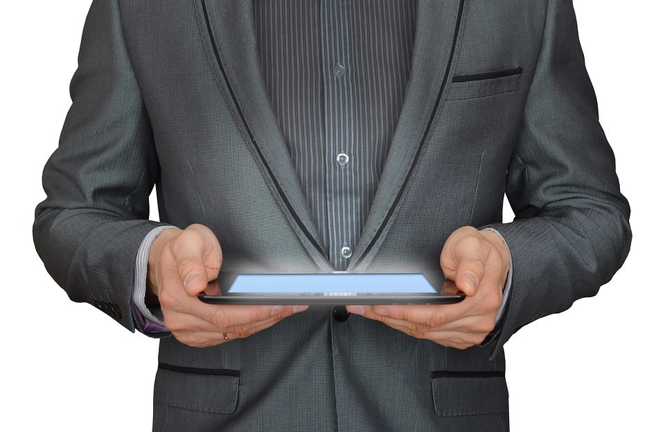 Navigating Your Career Path as a Corporate Finance Advisor: Essential Roadmaps for Success