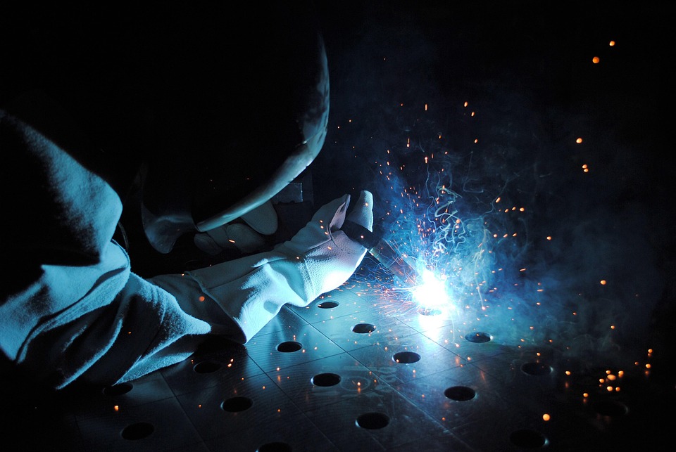 Essential Welder Resume Template: Crafting Your Path to Success in the UK Job Market