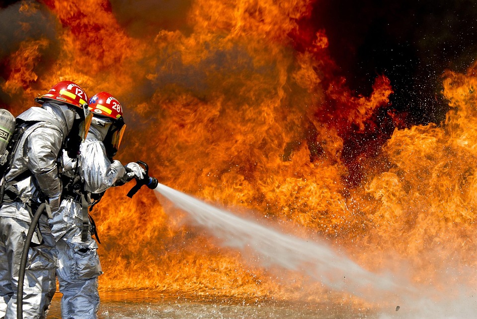 How to Craft an Impressive Cover Letter for a Fire Safety Officer Position: Tips and Examples