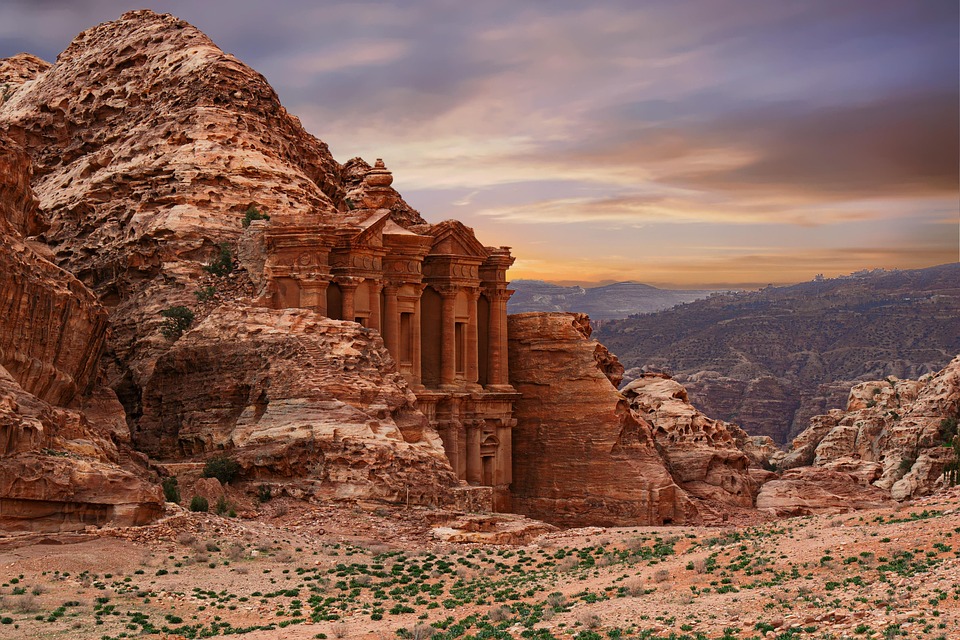 Essential Heritage Manager CV Template: Stand Out in the Conservation Sector