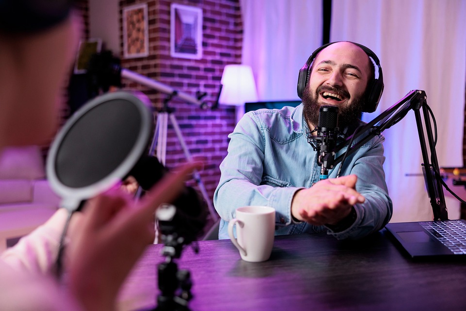Navigating Your Career Roadmap as a Digital Content Creator: Essential Steps for Success